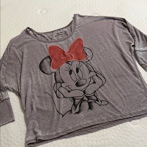 Disney Gray 3/4 Sleeve Top with Glitter Pink Minnie Bow